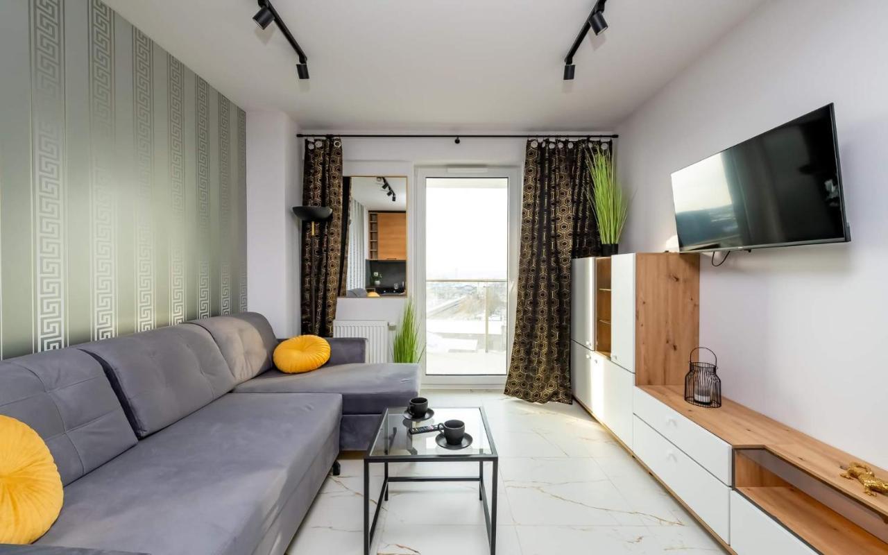 Loveroom Panorama Park Jacuzzi Bialystok Bagian luar foto